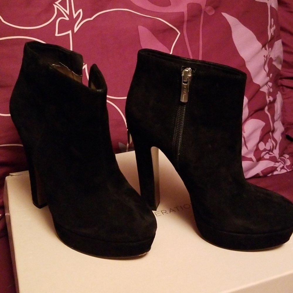 BCBG Black booties